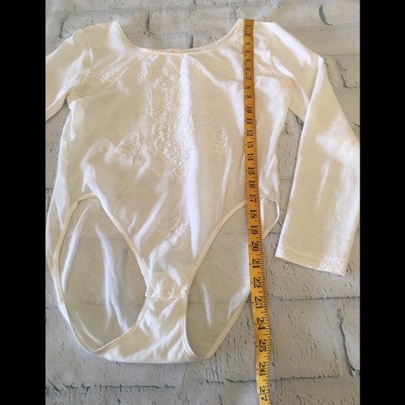 White Mesh Patterned Bodysuit - Picture 8 of 11